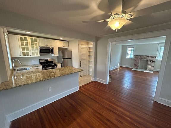Kitchen, Dining Rm & Living Rm