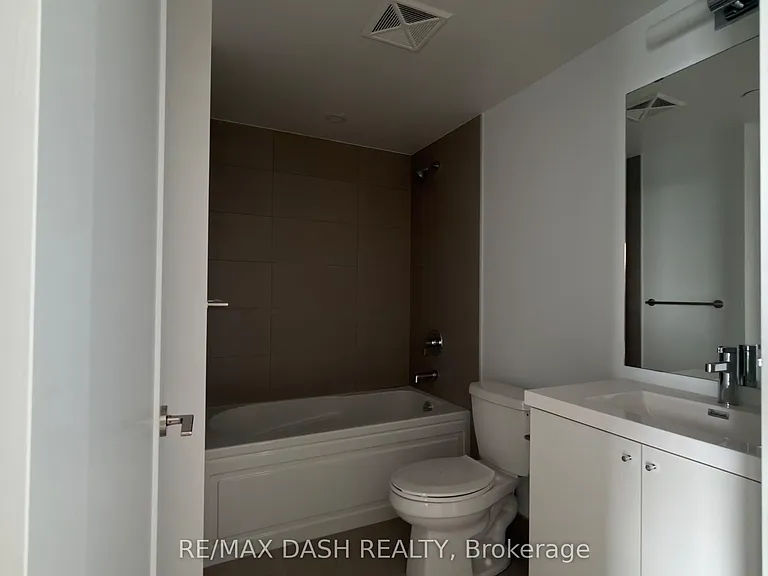2545 Simcoe St N #1642 — Photo 8