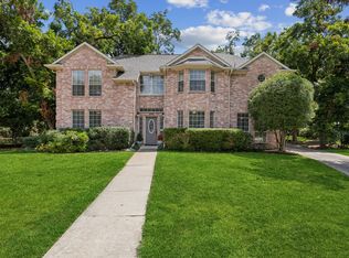 2820 Saint Charles Dr, Plano, TX 75074