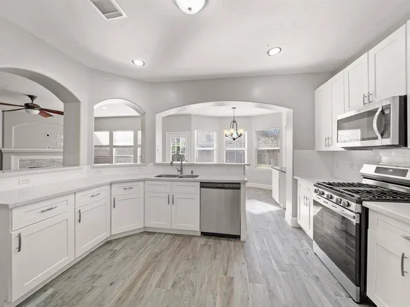 3915 N Bank Ct, Missouri City, TX 77459
