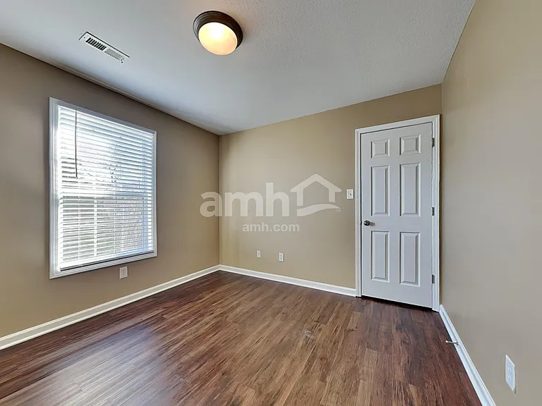 5716 Capeside Ln — Photo 14