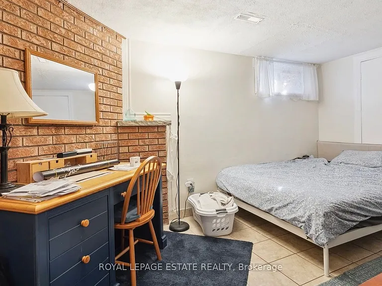1 Saraband St #BASEMENT — Photo 8