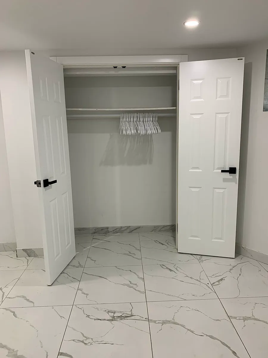 Building Photo - 406 Woodbine St #1