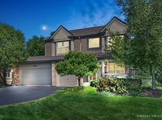 1332 Mulberry Ln, Cary, IL 60013