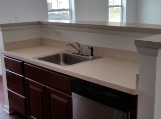 1200 Green Holly Rd #401, Clarks Summit, PA 18411