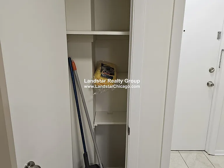 7247 W Touhy Ave #2F — Photo 6