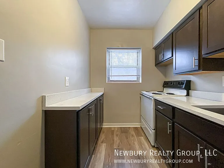 1331 Washington Blvd #8 — Photo 11