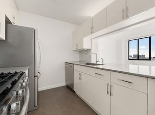 1 Union Sq S #21D, New York, NY 10003