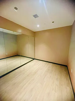 Rented by E Realty International Corp | media 13