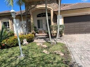 1039 NE 35th Ave, Homestead, FL 33033