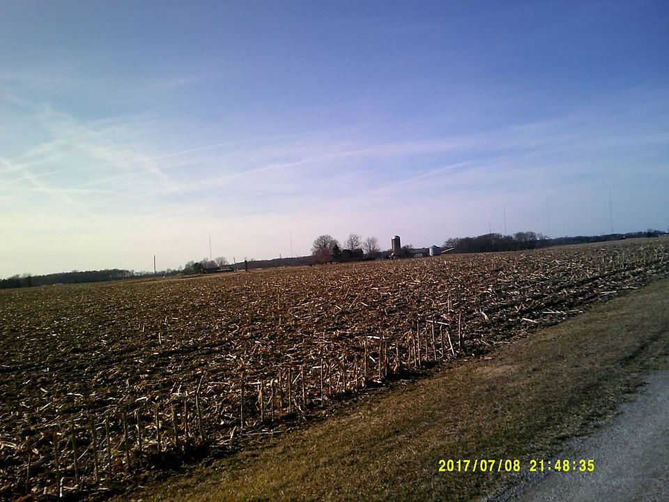 2nd image of 63458 Madison Trl