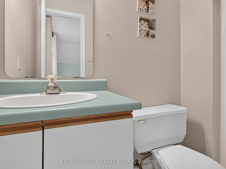 13 Sherk Cres — Photo 25