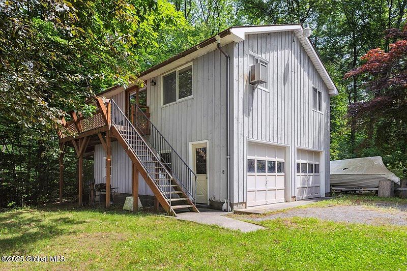 5th image of 233 Cleverdale Road