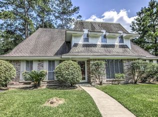 4911 Geneva Dr, Houston, TX 77066