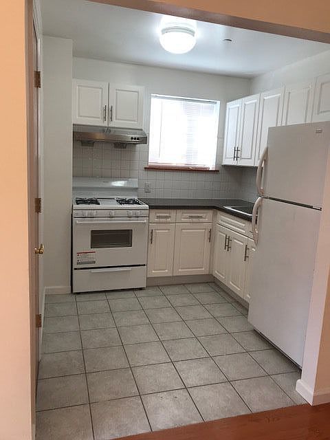 1st image of 5232 83rd St APT 1C