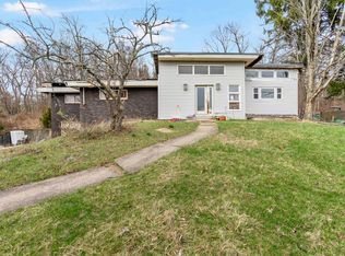 465 Amsler Ridge Rd, Sewickley, PA 15143