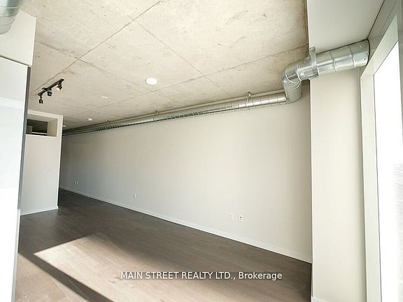 5th image of 170 Bayview Ave #904