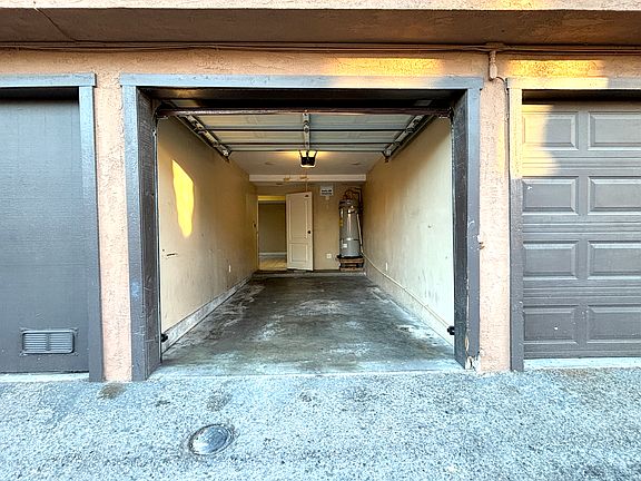 4th image of 221 Brookside Ln Unit C