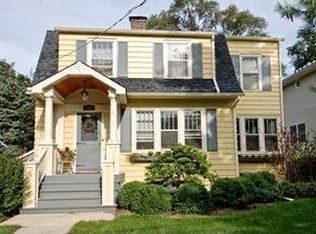 407 Taylor Ave, Glen Ellyn, IL