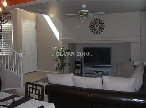 3rd image of 6052 Laughing Creek St