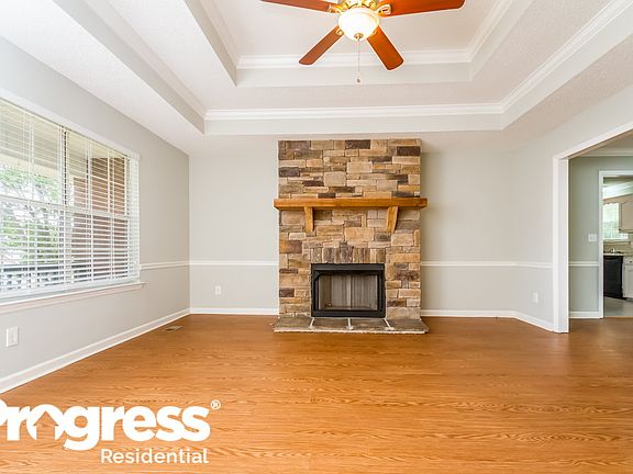 2nd image of 107 Jewell Ave