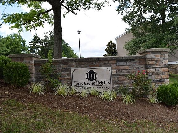 2nd image of 857 Malabu Dr APT 1002