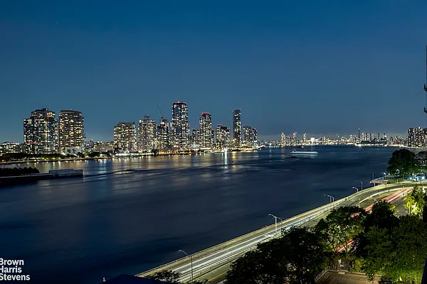 Sold by Brown Harris Stevens | media 31