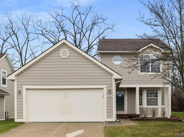 31128 Columbia Dr, Novi, MI 48377