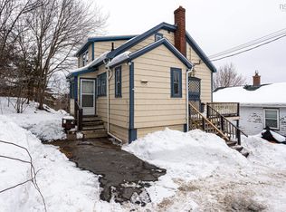 19/21 Knollwood Ln, Halifax, NS B3N0C9