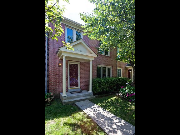 3rd image of 9681 Mason Bluff Ct