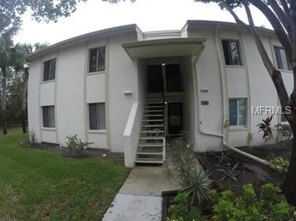 138 Cypress Ct, Oldsmar, FL 34677