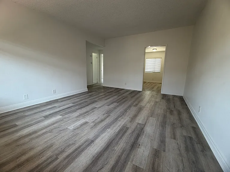 7723 Walker Ave #3 — Photo 9