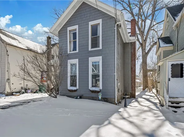 43 S Main St, Batavia, NY 14020