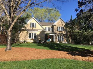 5000 Mayberry Ln, Winston Salem, NC 27106