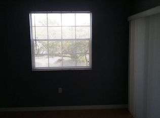 2820 Oakland Forest Dr #206, Fort Lauderdale, FL 33309