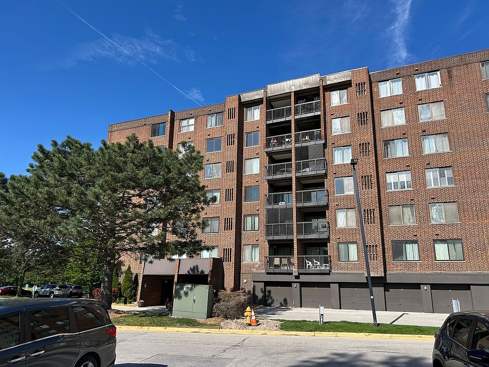 1st image of 500 Park Ave APT 338