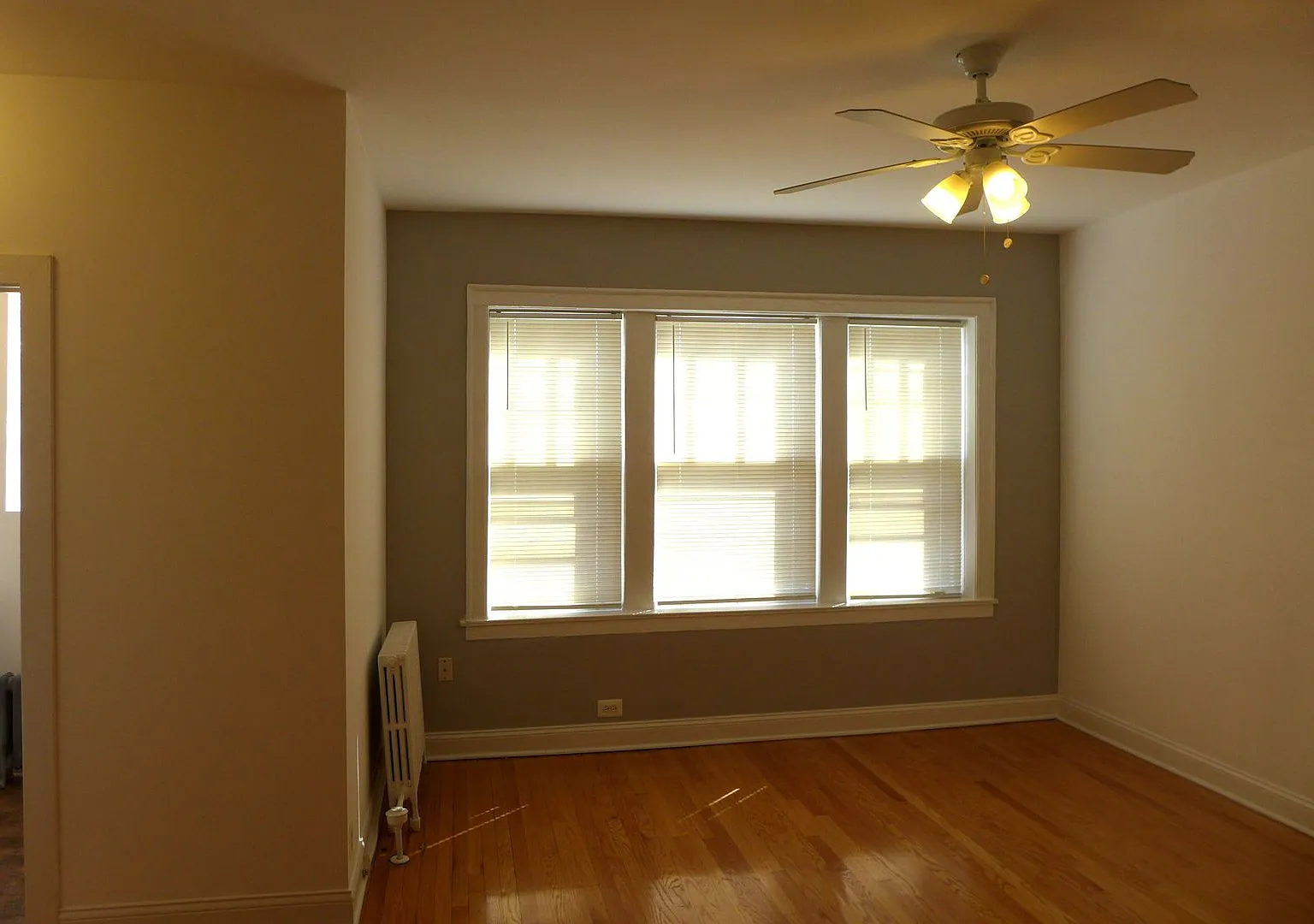 Lamon Courts Apartments — Photo 3