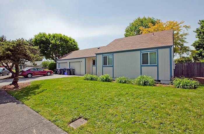 2nd image of 3997 N Clarey St