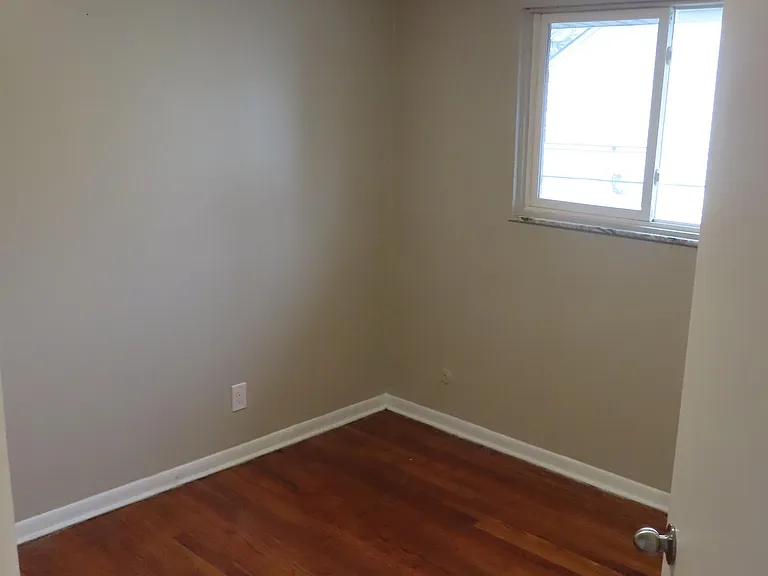 905 N Meadows Ct #C — Photo 10