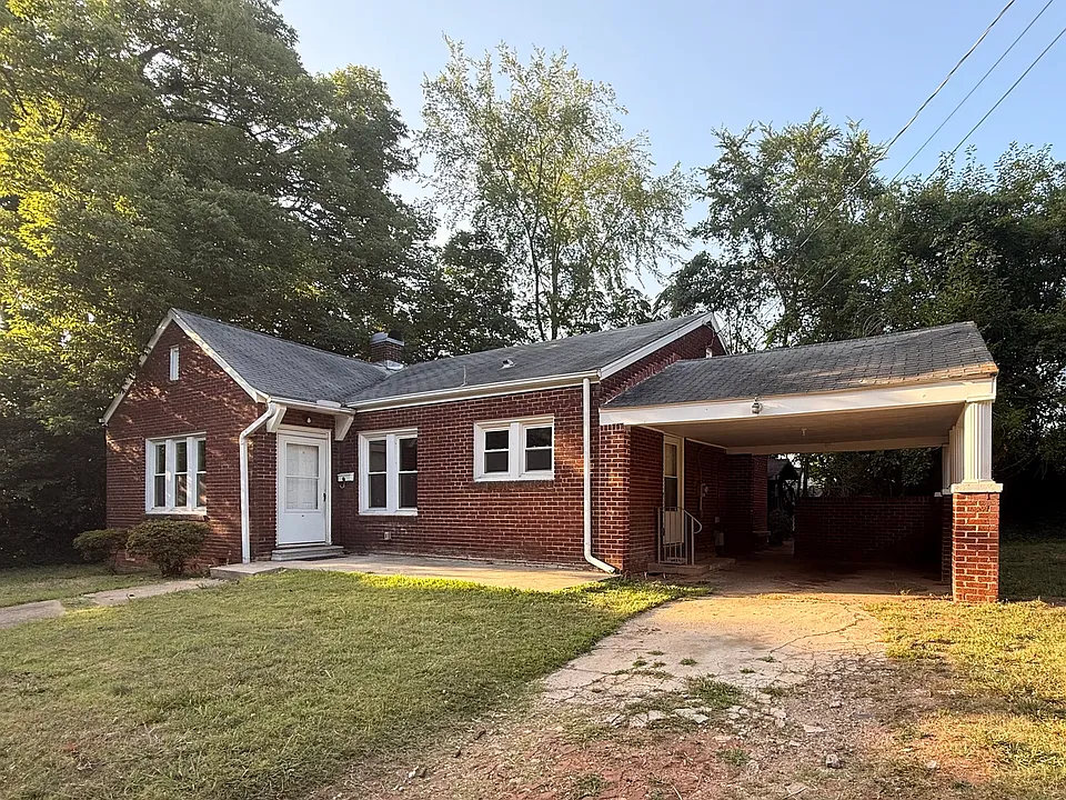 218 Ridge Ave