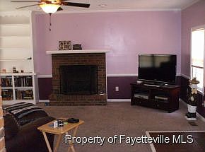 4th image of 106 N College St