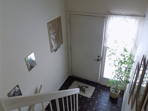 2nd image of 519 Montmarc Blvd