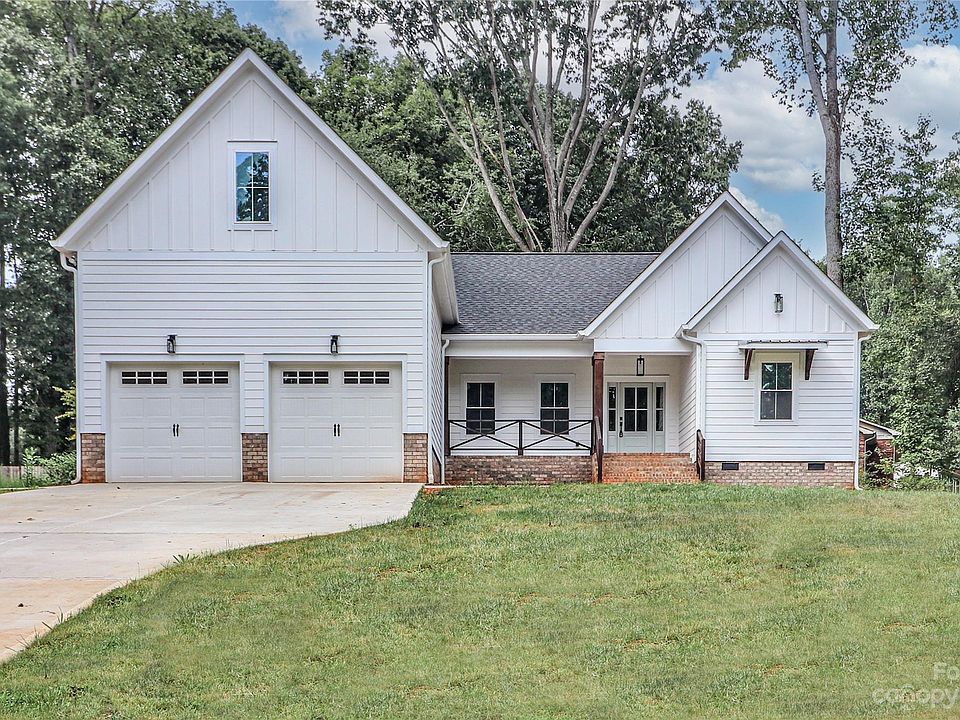 1st image of 413 Florence Cir