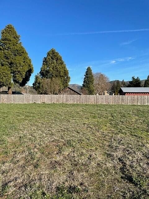 1st image of 101 Dove Pl #101