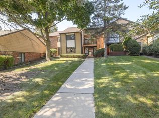 8619 N Servite Dr UNIT 115, Milwaukee, WI 53223