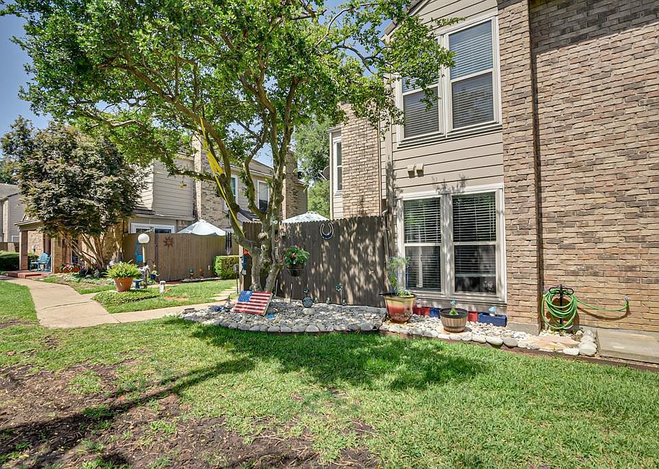 1st image of 2325 Torrington Dr APT C