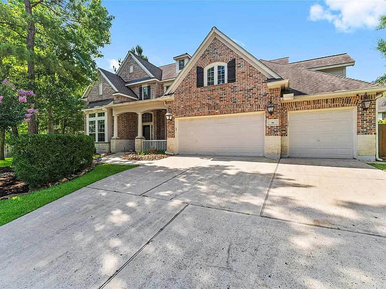 18 Degas Park Dr — Photo 6