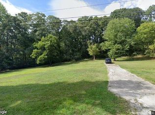 3945 Oglesby Rd, Atlanta, GA 30349