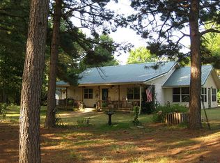 280 Meadowview St, Crockett, TX 75835