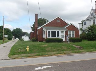 252 E Main St, Bloomfield, IN 47424